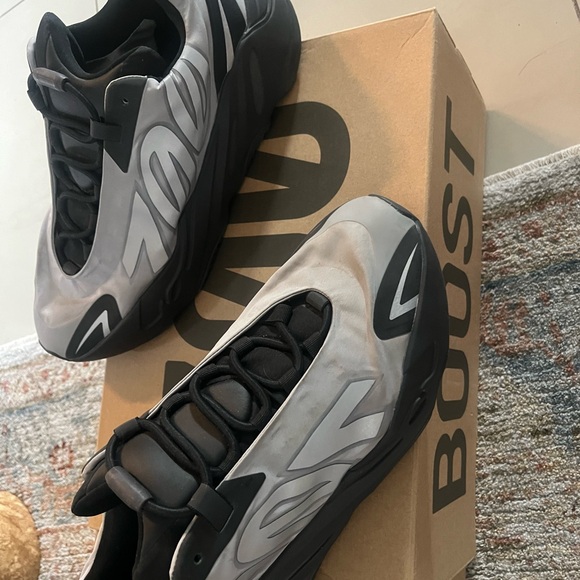 Yzy 700 adidas Black and Gray Sneakers - Picture 2 of 4